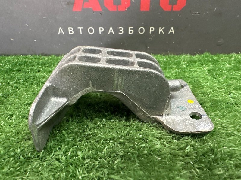 Кронштейн Skoda Rapid 2 2021 NK6