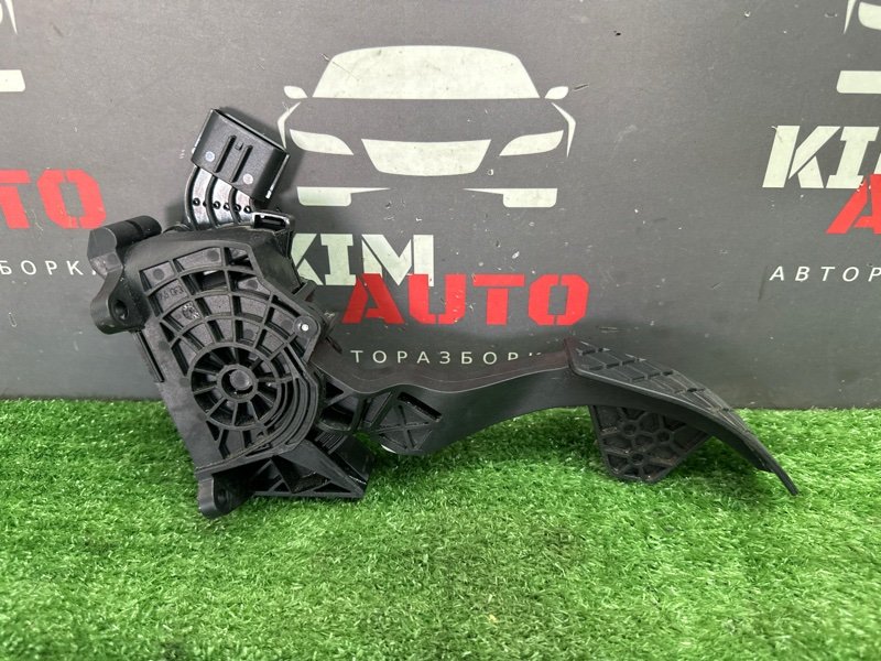 Педаль газа электронная Skoda Rapid 2 2021 NK6