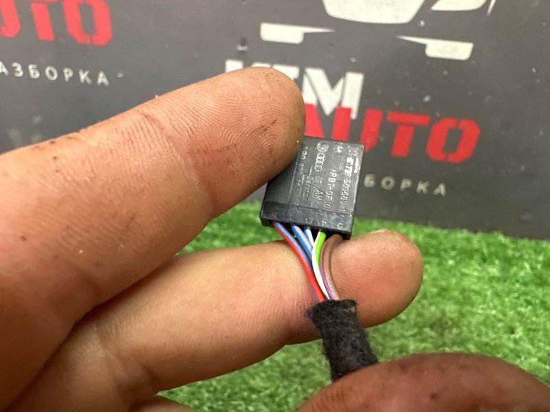 Проводка двери Skoda Rapid 2 2021 NK6