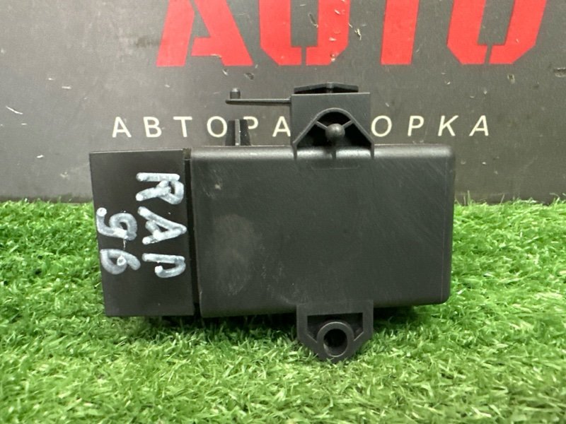 Блок управления подогревом сидений Skoda Rapid 2 2021 NK6