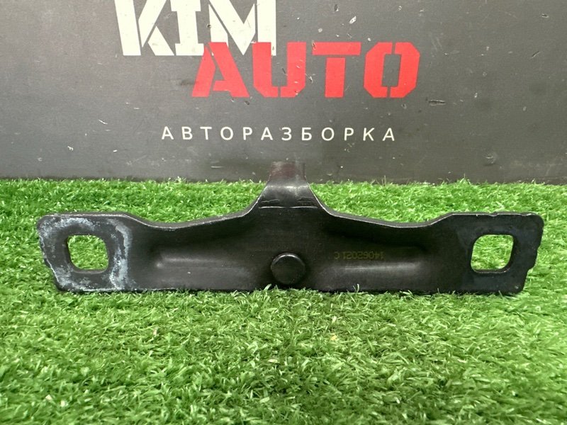 Ответная часть замка багажника Skoda Rapid 2 2021 NK6