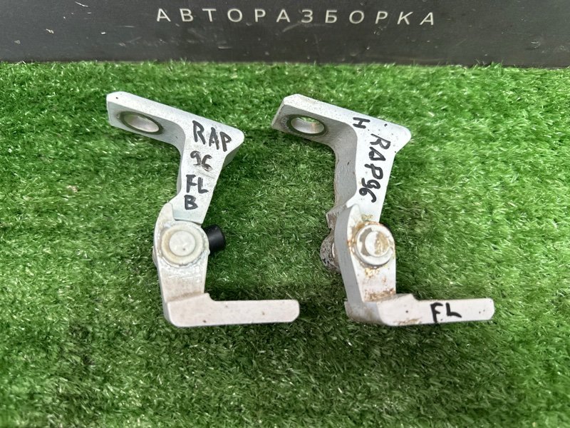 Петли двери Skoda Rapid 2 2021 NK6