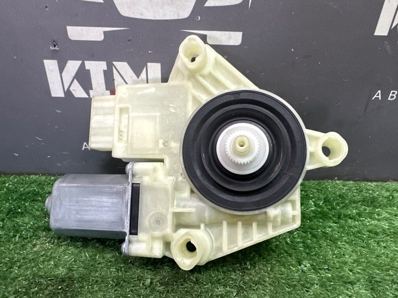 Мотор стеклоподъемника Skoda Rapid 2 2021 NK6