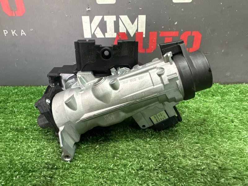 Замок зажигания, личинка двери и ключ Skoda Rapid 2 2021 NK6