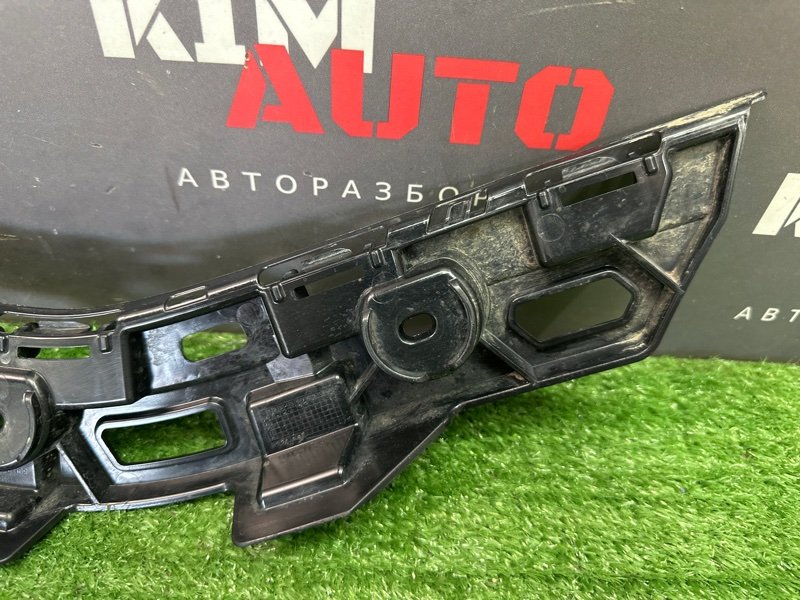 Кронштейн бампера Skoda Rapid 2 2021 NK6