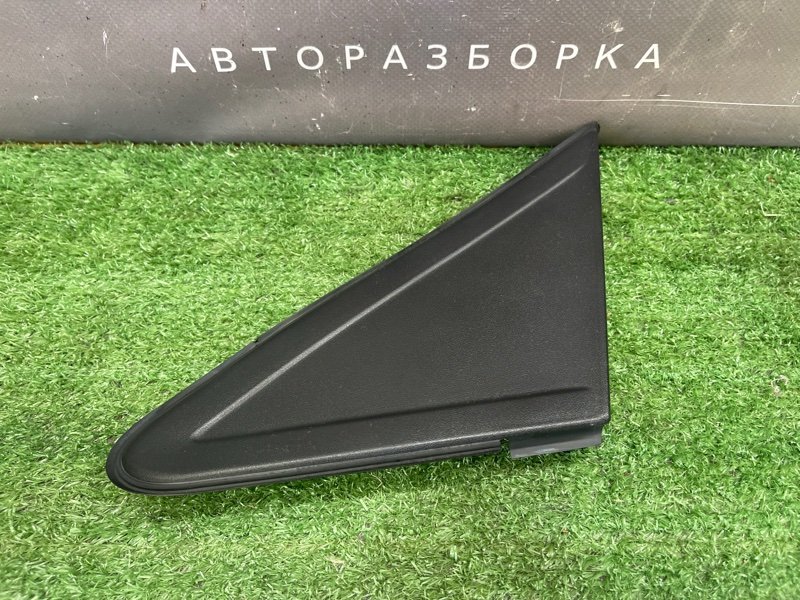 Накладка крыла Ford Focus 2 2008 CB