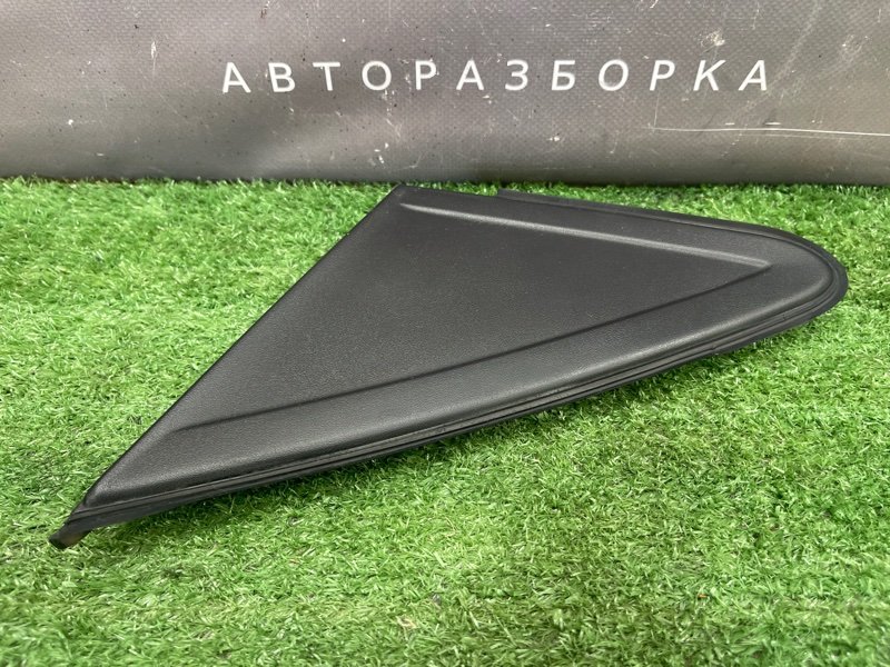 Накладка крыла Ford Focus 2 2008 CB