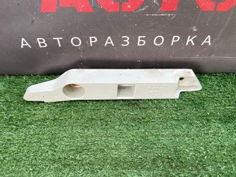 Кронштейн бампера Ford Focus 2 2008 CB