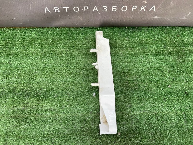 Кронштейн бампера Ford Focus 2 2008 CB