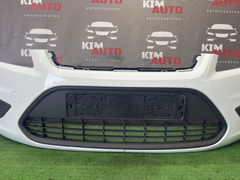 Бампер Ford Focus 2 2008 CB
