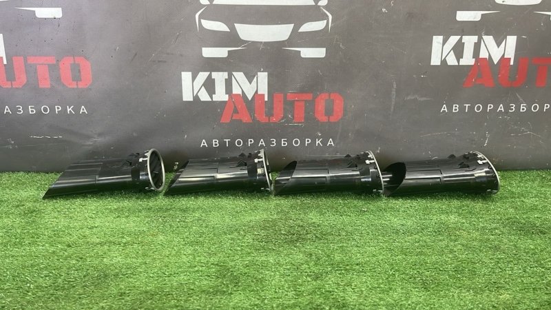 Дефлектор отопителя Ford Focus 2 2008 CB
