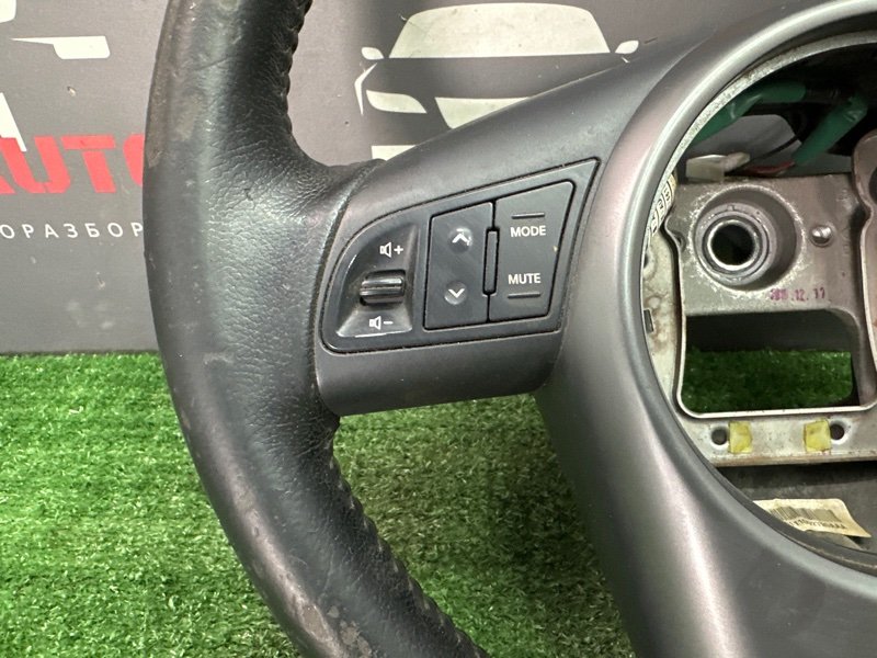 Рулевое колесо Kia Cerato 2 2011 TD