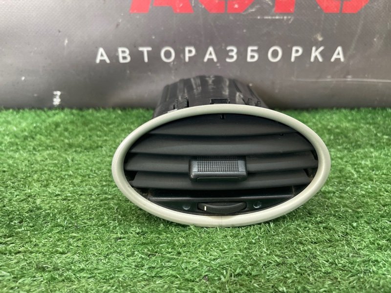 Дефлектор отопителя Ford Focus 2 2008 CB