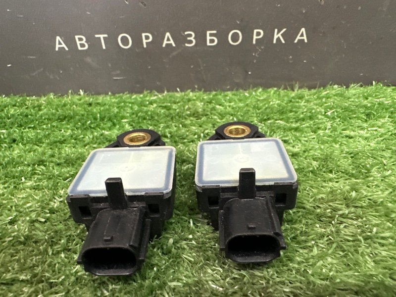 Датчик удара Air Bag Kia Cerato 2 2011 TD