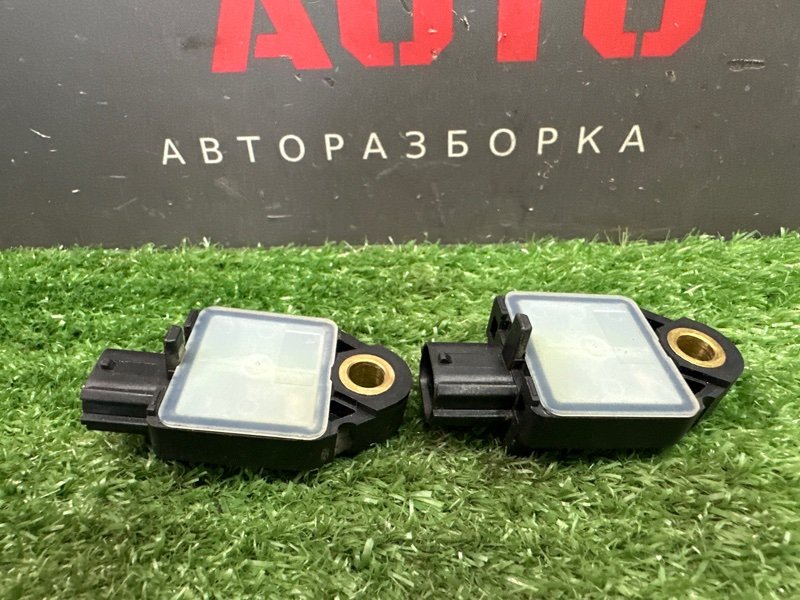 Датчик удара Air Bag Kia Cerato 2 2011 TD