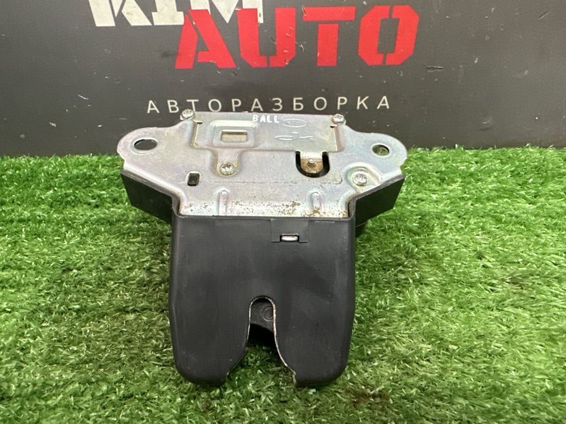 Замок крышки багажника Kia Cerato 2 2011 TD