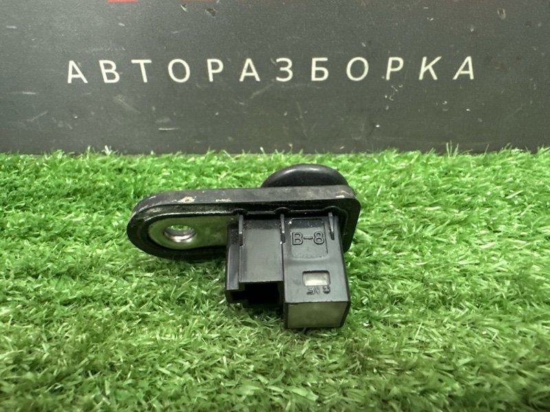 Концевик двери Kia Cerato 2 2011 TD
