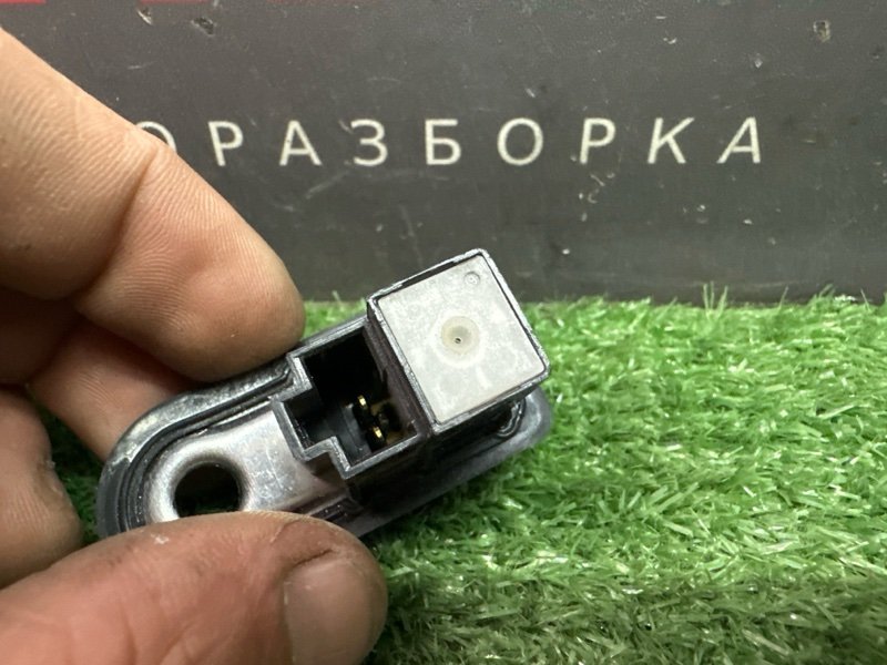Концевик двери Kia Cerato 2 2011 TD