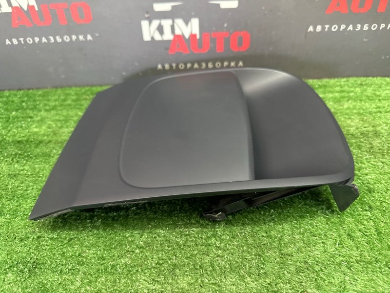 Накладка торпедо с часами Kia Cerato 2 2011 TD
