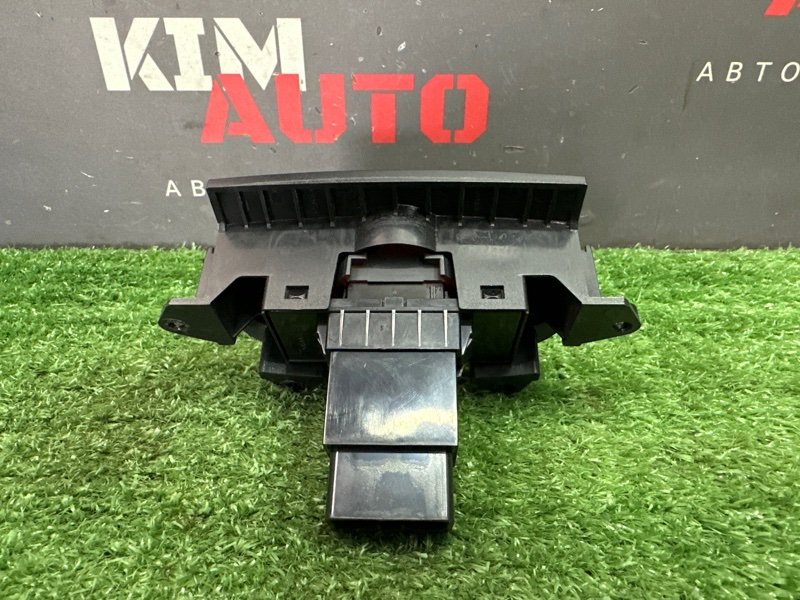 Кнопка аварийной сигнализации Kia Cerato 2 2011 TD