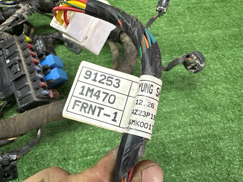 Проводка моторного отсека с блоком предохранителей Kia Cerato 2 2011 TD