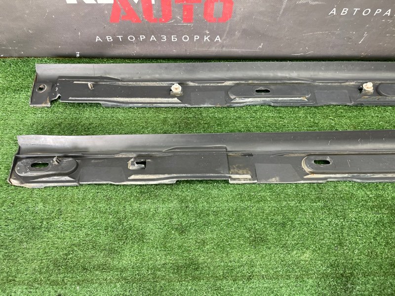 Накладка порога наружная Ford Focus 2 2008 CB