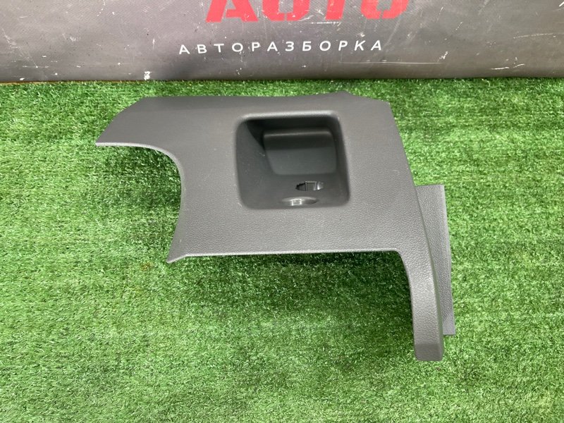 Накладка торпедо Ford Focus 2 2008 CB