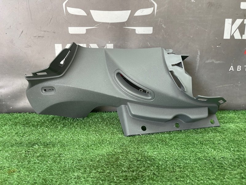 Накладка стойки кузова Ford Focus 2 2008 CB