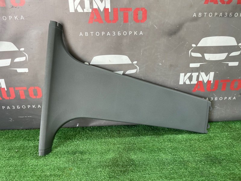 Накладка центральной стойки нижняя Ford Focus 2 2008 CB