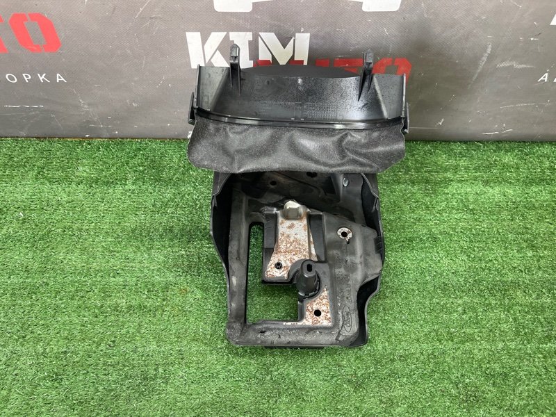 Кожух рулевой колонки Ford Focus 2 2008 CB