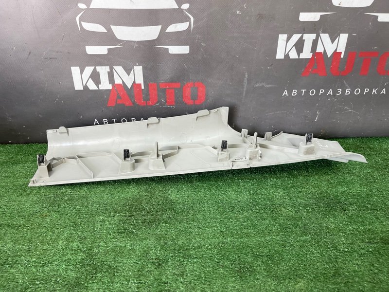 Накладка стойки кузова Ford Focus 2 2008 CB