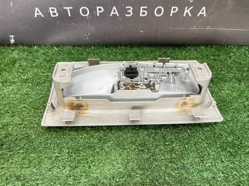 Плафон салонный Ford Focus 2 2008 CB