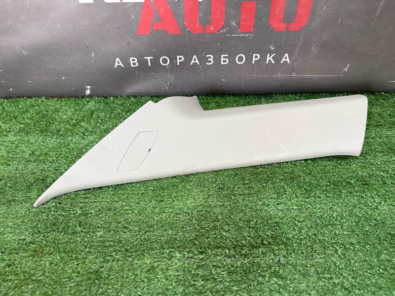 Накладка стойки кузова Ford Focus 2 2008 CB