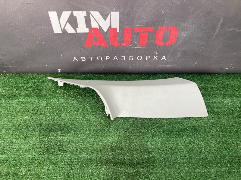 Накладка стойки кузова Ford Focus 2 2008 CB