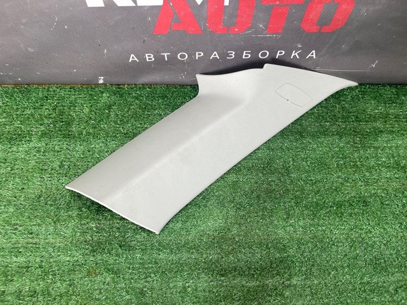 Накладка стойки кузова Ford Focus 2 2008 CB