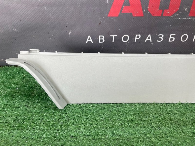 Накладка стойки кузова Ford Focus 2 2008 CB