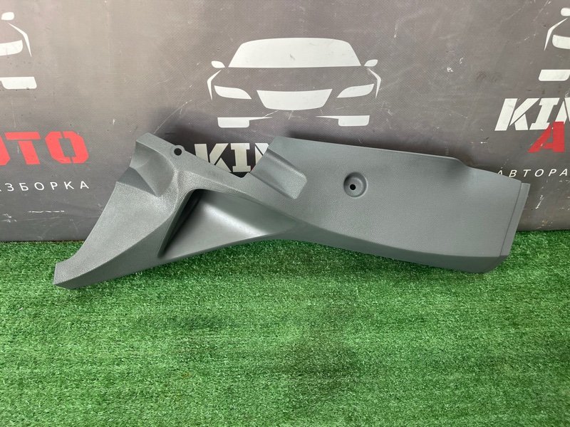 Накладка стойки нижняя Ford Focus 2 2008 CB
