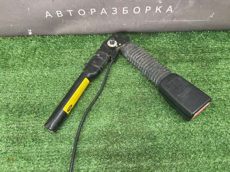 Замок ремня безопасности Ford Focus 2 2008 CB