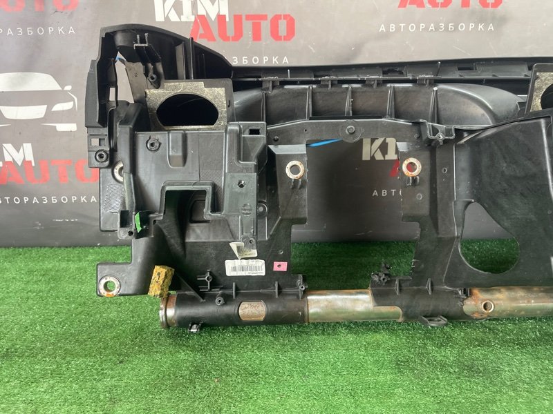 Усилитель торпедо Ford Focus 2 2008 CB