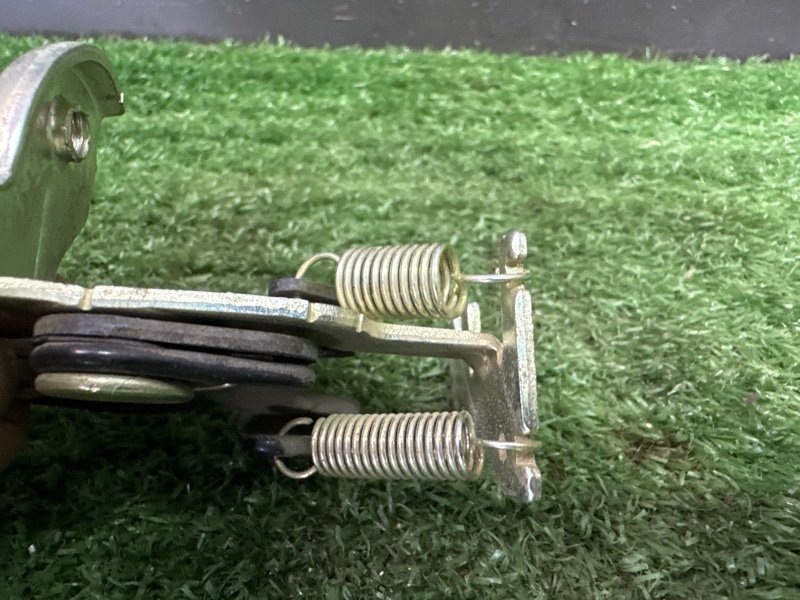 Ручка открывания бензобака и багажника Kia Cerato 2 2011 TD