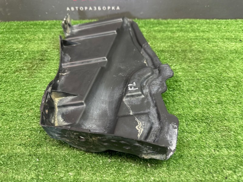 Пыльник двигателя Kia Cerato 2 2011 TD