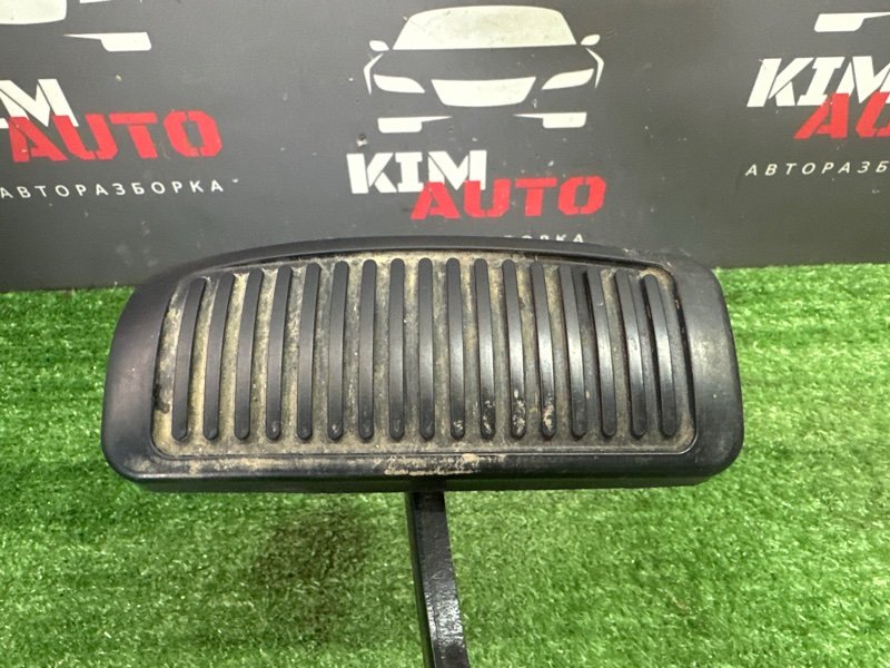 Педаль тормоза АКПП Kia Cerato 2 2011 TD
