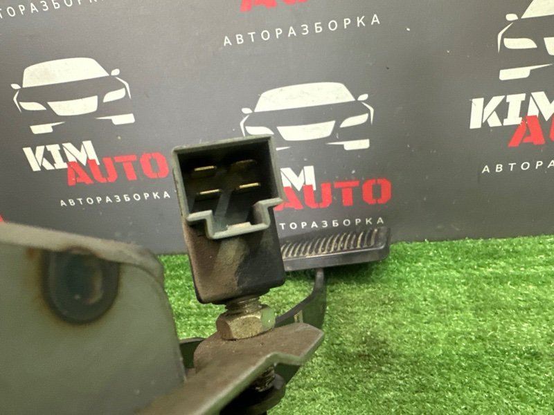 Педаль тормоза АКПП Kia Cerato 2 2011 TD