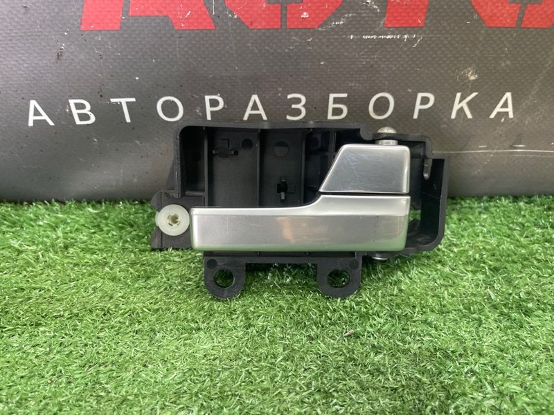 Ручка двери внутренняя Ford Focus 2 2008 CB