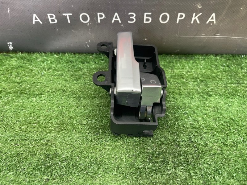 Ручка двери внутренняя Ford Focus 2 2008 CB