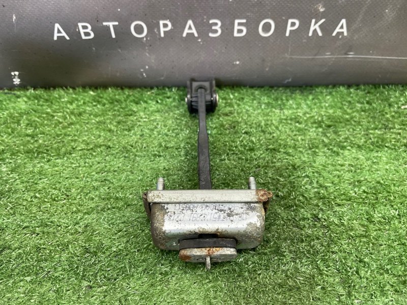 Ограничитель двери Ford Focus 2 2008 CB