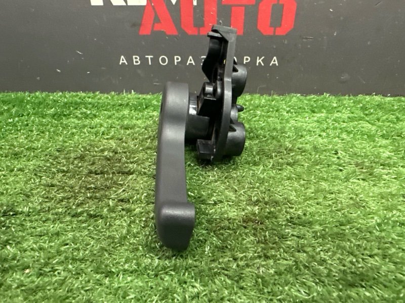 Ручка открывания капота Kia Sportage 3 2014 SL