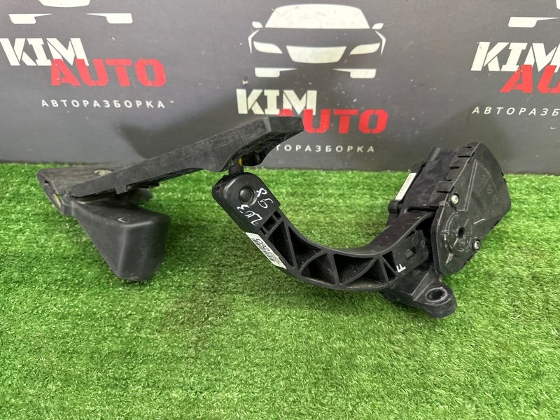 Педаль газа электронная Kia Sportage 3 2014 SL