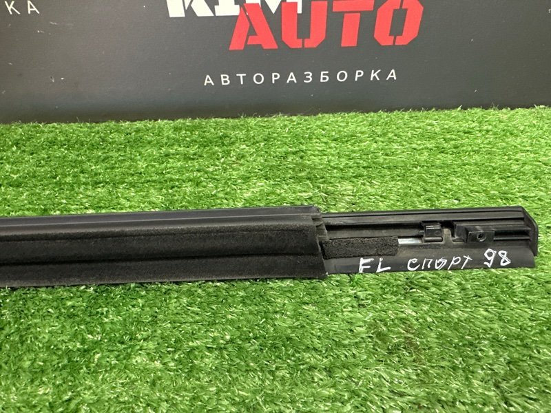 Уплотнитель стекла наружный (Бархотка) Kia Sportage 3 2014 SL
