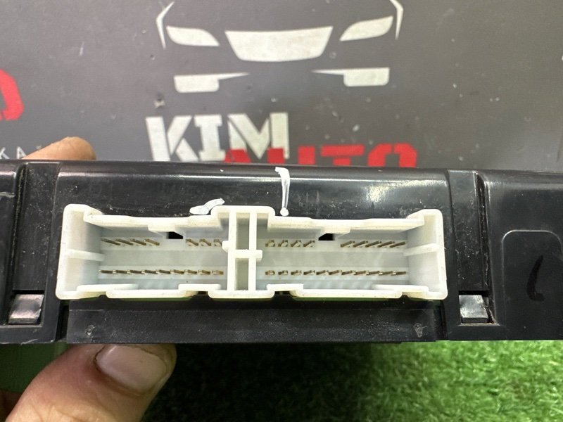 Блок комфорта(BCM) Kia Sportage 3 2014 SL
